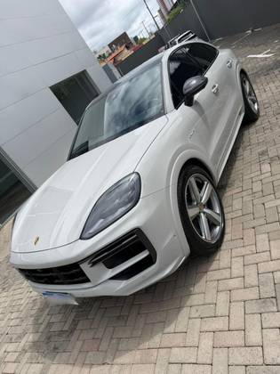 PORSCHE CAYENNE 4.0 V8 GASOLINA TURBO GT COUPÉ AWD TIPTRONIC S PORSCHE CAYENNE 4.0 V8 GASOLINA TURBO GT COUPÉ AWD TIPTRONIC S